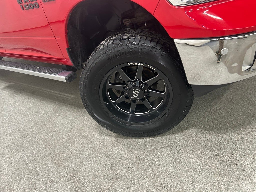 2017 RAM 1500 Big Horn Quad Cab 4x4 6'4' Box