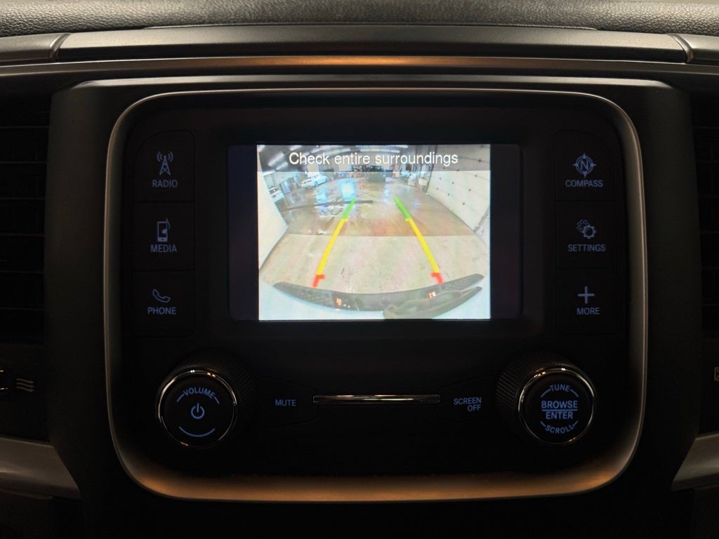 2024 RAM 1500 Classic Warlock Crew Cab 4x4 5'7' Box