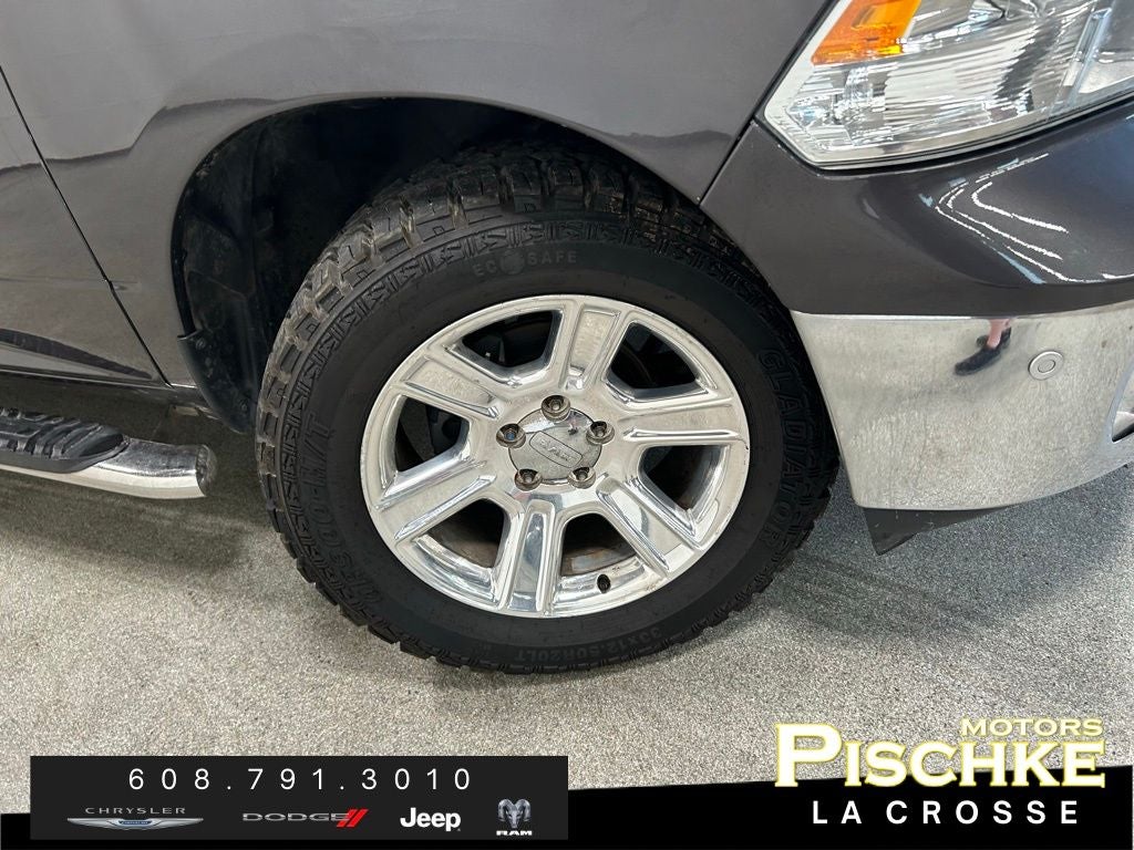 2017 RAM 1500 Lone Star Silver Crew Cab 4x4 5'7' Box