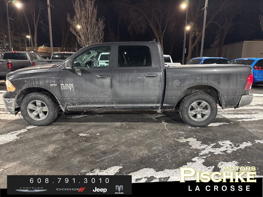 2019 RAM 1500 Classic SLT Crew Cab 4x4 5'7' Box