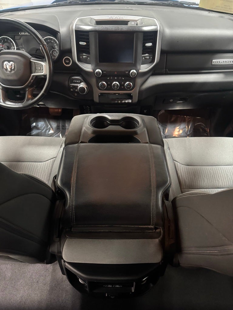 2022 RAM 1500 Big Horn Quad Cab 4x4 6'4' Box