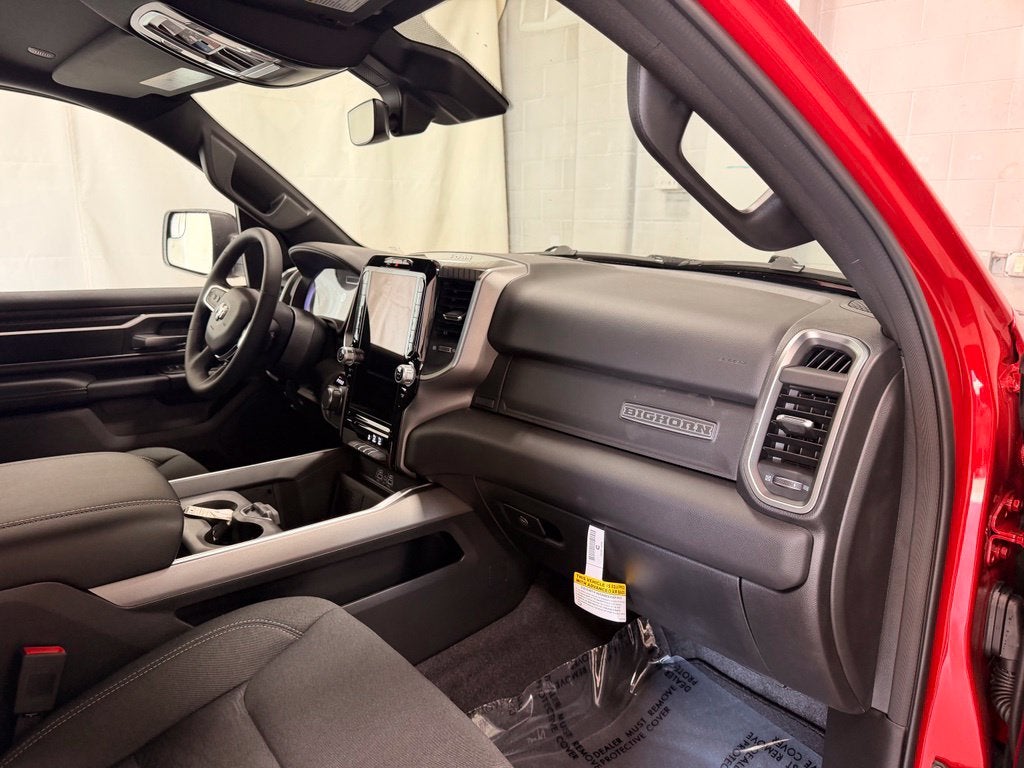 2027 RAM Ram 1500 RAM 1500 BIG HORN CREW CAB 4X4 5'7' BOX