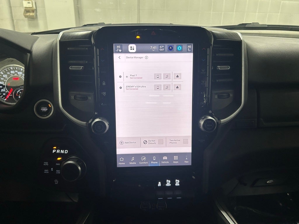 2025 RAM 1500 Big Horn Crew Cab 4x4 5'7' Box