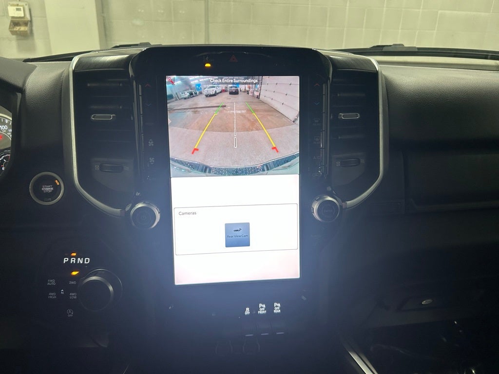 2025 RAM 1500 Big Horn Crew Cab 4x4 5'7' Box