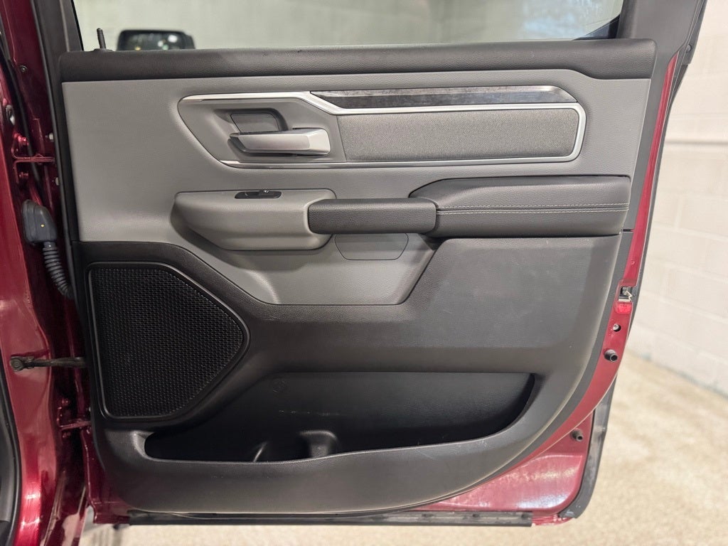 2019 RAM 1500 Big Horn/Lone Star Crew Cab 4x4 5'7' Box