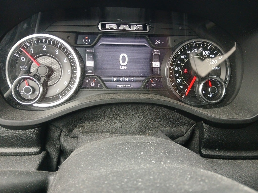 2019 RAM 1500 Big Horn/Lone Star Crew Cab 4x4 5'7' Box