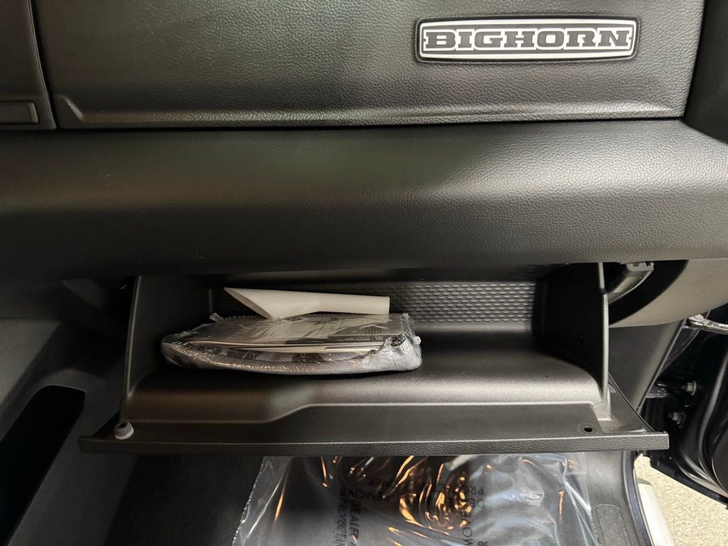 2019 RAM 1500 Big Horn/Lone Star Crew Cab 4x4 5'7' Box