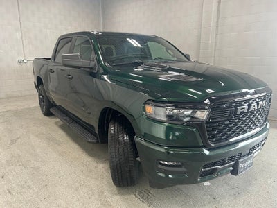 2026 RAM Ram 1500 RAM 1500 EXPRESS CREW CAB 4X4 5'7' BOX