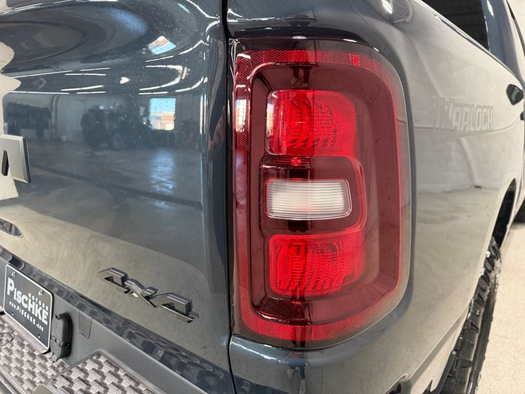 2026 RAM RAM 1500 RAM 1500 WARLOCK CREW CAB 4X4 5'7' BOX