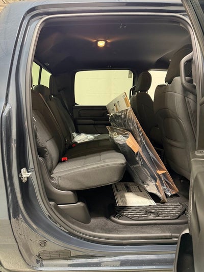 2026 RAM RAM 1500 RAM 1500 WARLOCK CREW CAB 4X4 5'7' BOX