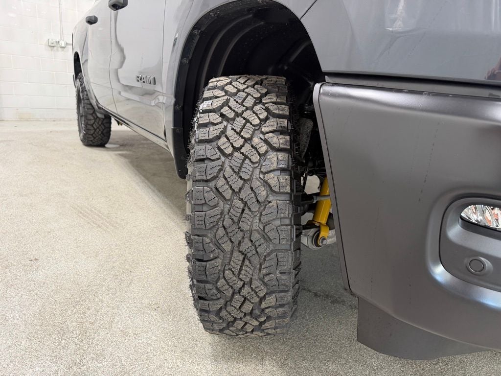 2026 RAM RAM 1500 RAM 1500 WARLOCK CREW CAB 4X4 5'7' BOX
