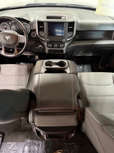 2024 RAM Ram 1500 Tradesman Crew Cab 4x4 5'7' Box