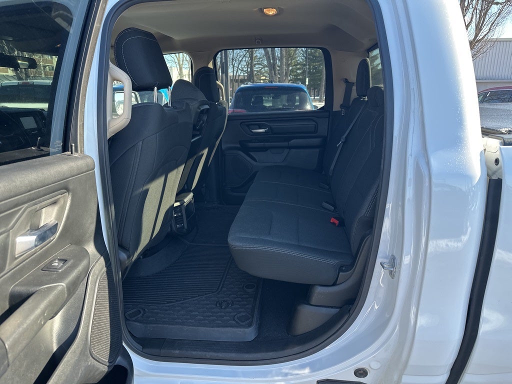 2019 RAM 1500 Tradesman Crew Cab 4x4 5'7' Box