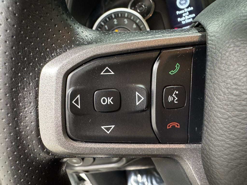 2019 RAM 1500 Tradesman Crew Cab 4x4 5'7' Box