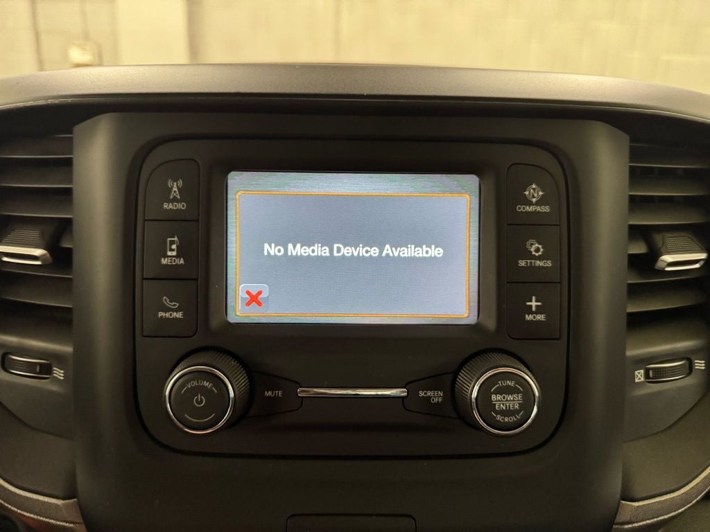 2019 RAM 1500 Tradesman Crew Cab 4x4 5'7' Box