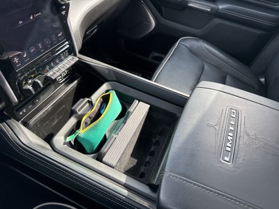 2019 RAM 1500 Limited Crew Cab 4x4 5'7' Box