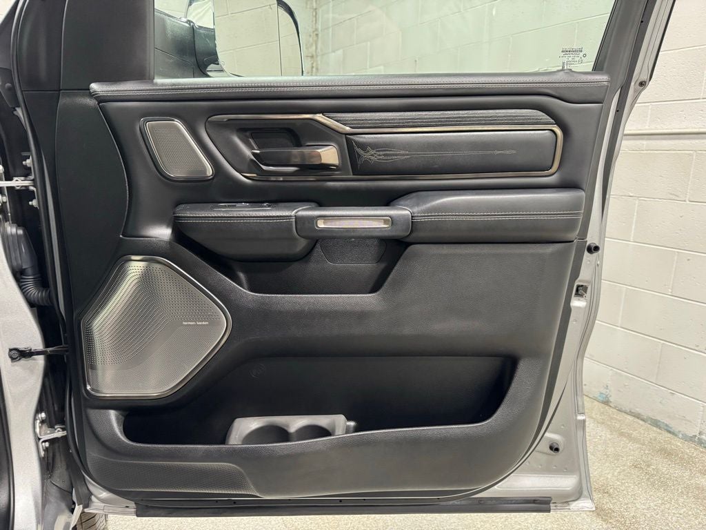 2019 RAM 1500 Limited Crew Cab 4x4 5'7' Box