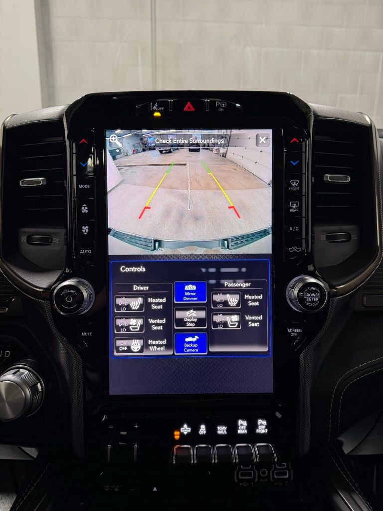 2019 RAM 1500 Limited Crew Cab 4x4 5'7' Box