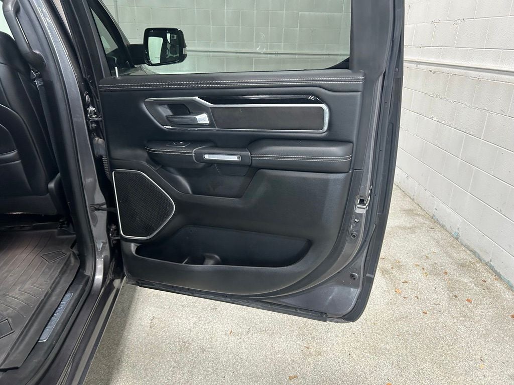 2020 RAM Ram 1500 Laramie Crew Cab 4x4 5'7' Box