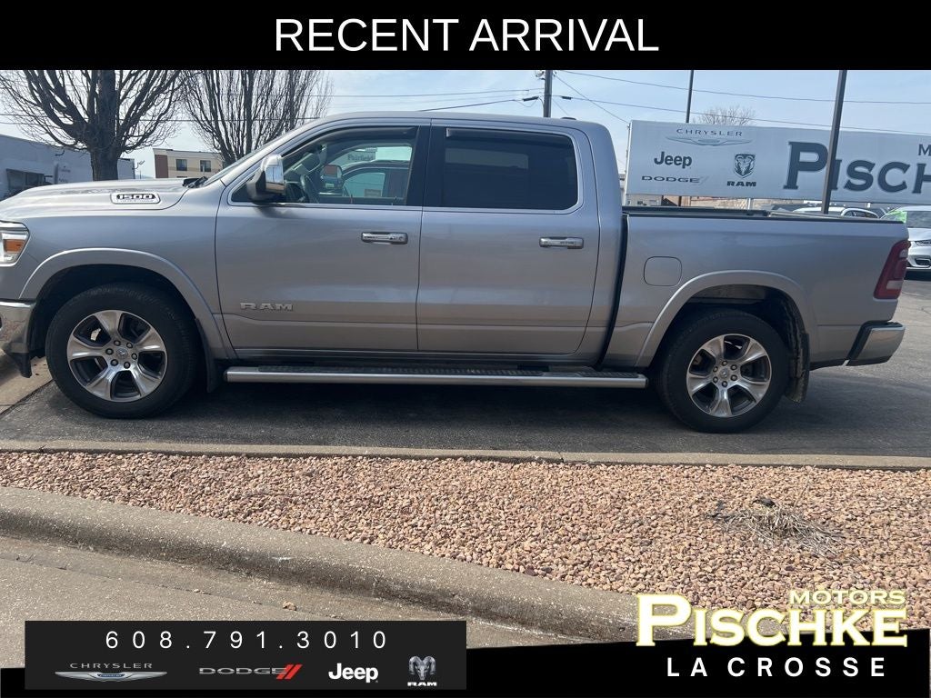 2022 RAM 1500 Laramie Crew Cab 4x4 5'7' Box