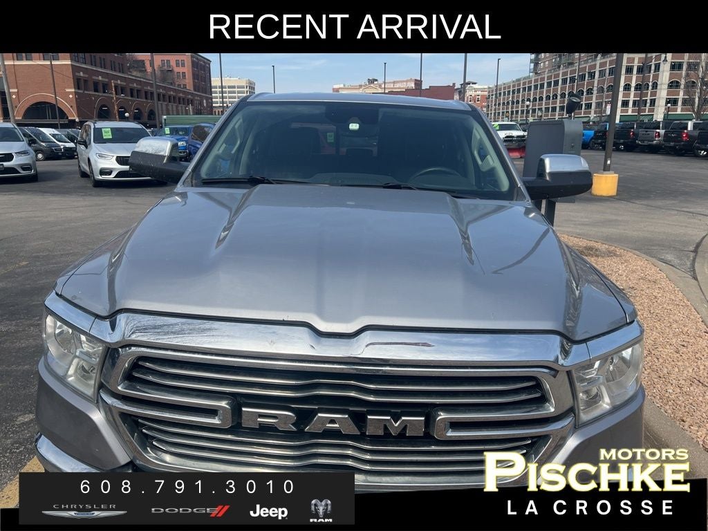 2022 RAM 1500 Laramie Crew Cab 4x4 5'7' Box