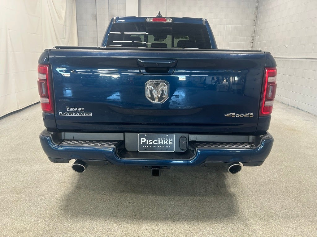 2022 RAM 1500 Laramie Crew Cab 4x4 5'7' Box