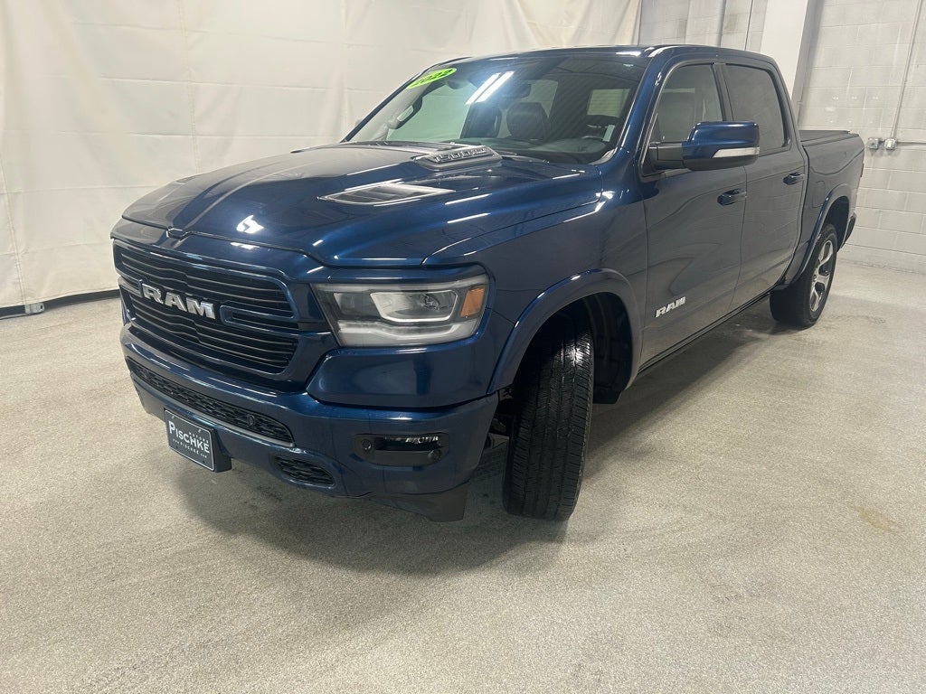 2022 RAM 1500 Laramie Crew Cab 4x4 5'7' Box