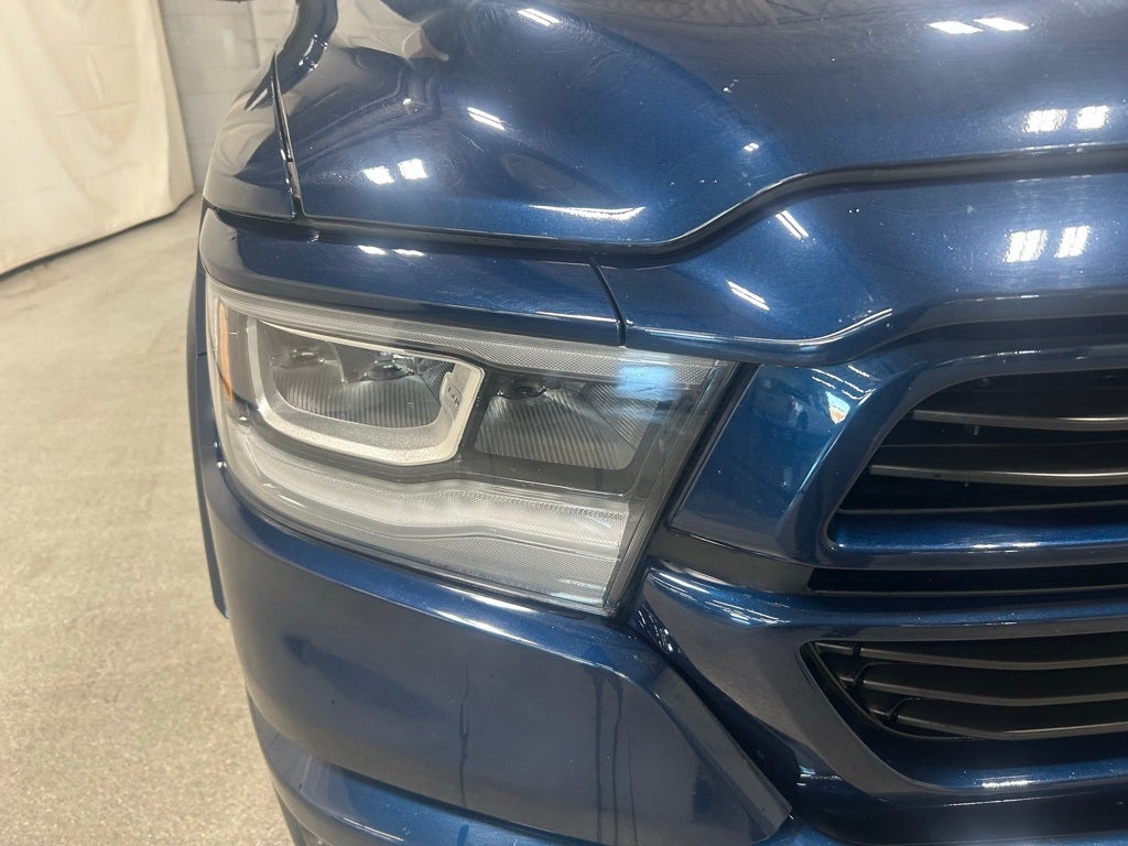 2022 RAM 1500 Laramie Crew Cab 4x4 5'7' Box