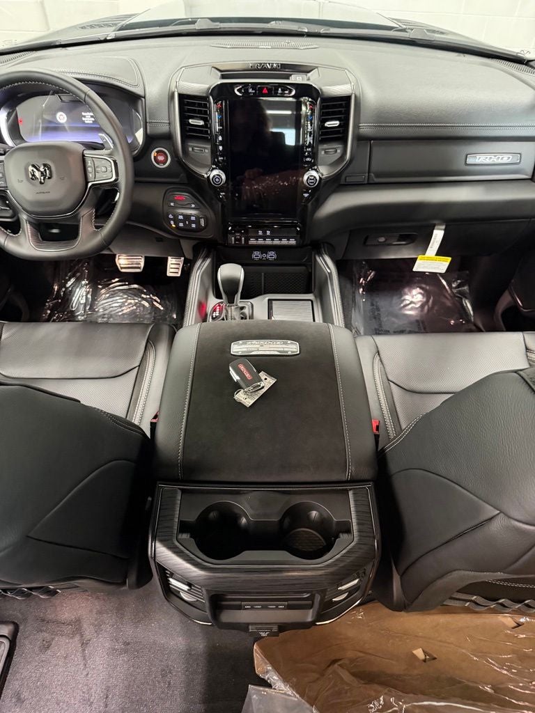 2026 RAM Ram 1500 RAM 1500 RHO CREW CAB 4X4 5'7' BOX