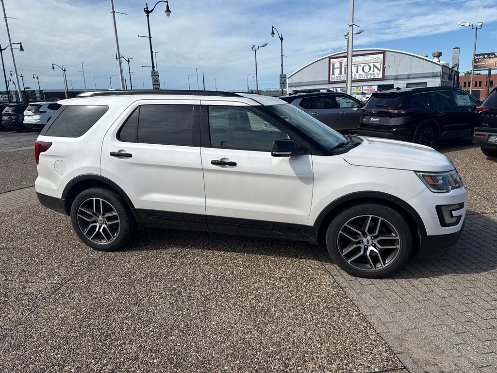 2017 Ford Explorer Sport