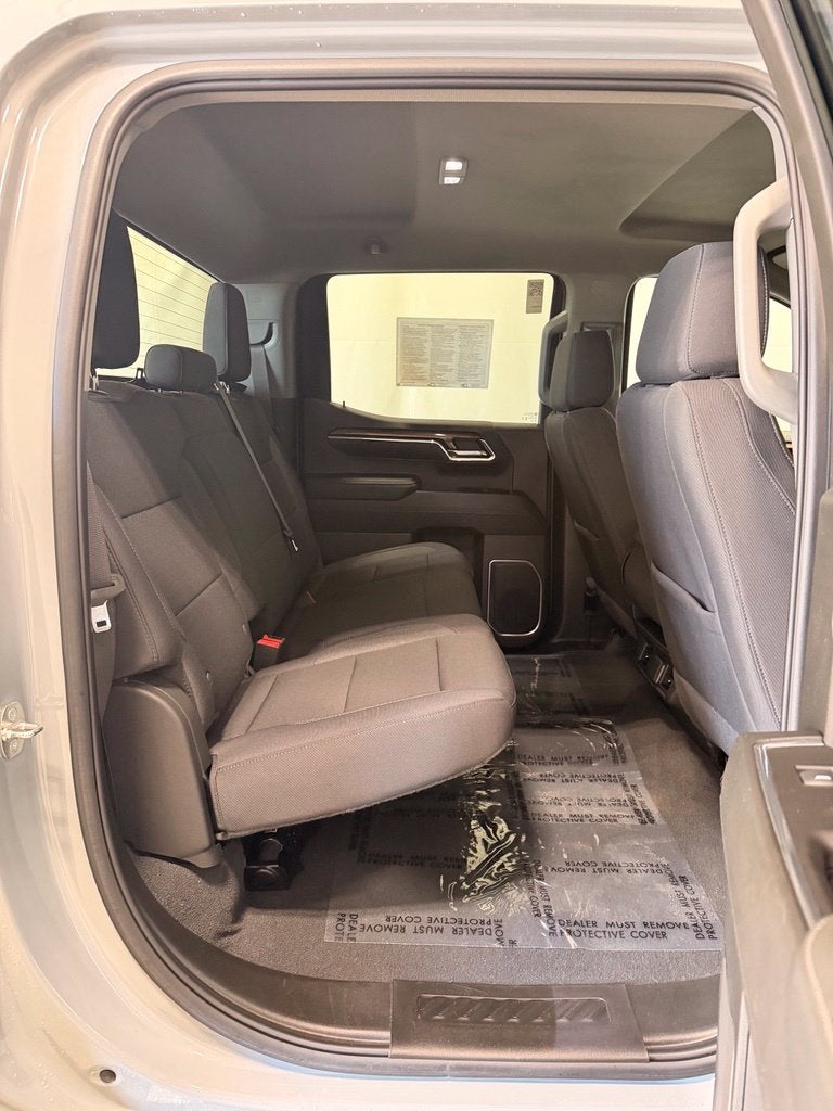 2024 Chevrolet Silverado 1500 4WD Crew Cab Short Bed LT with 2FL
