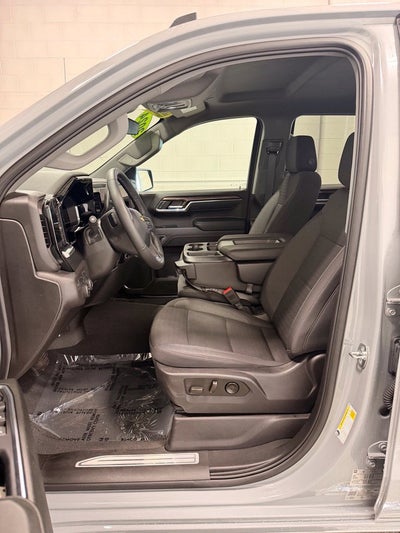 2024 Chevrolet Silverado 1500 4WD Crew Cab Short Bed LT with 2FL