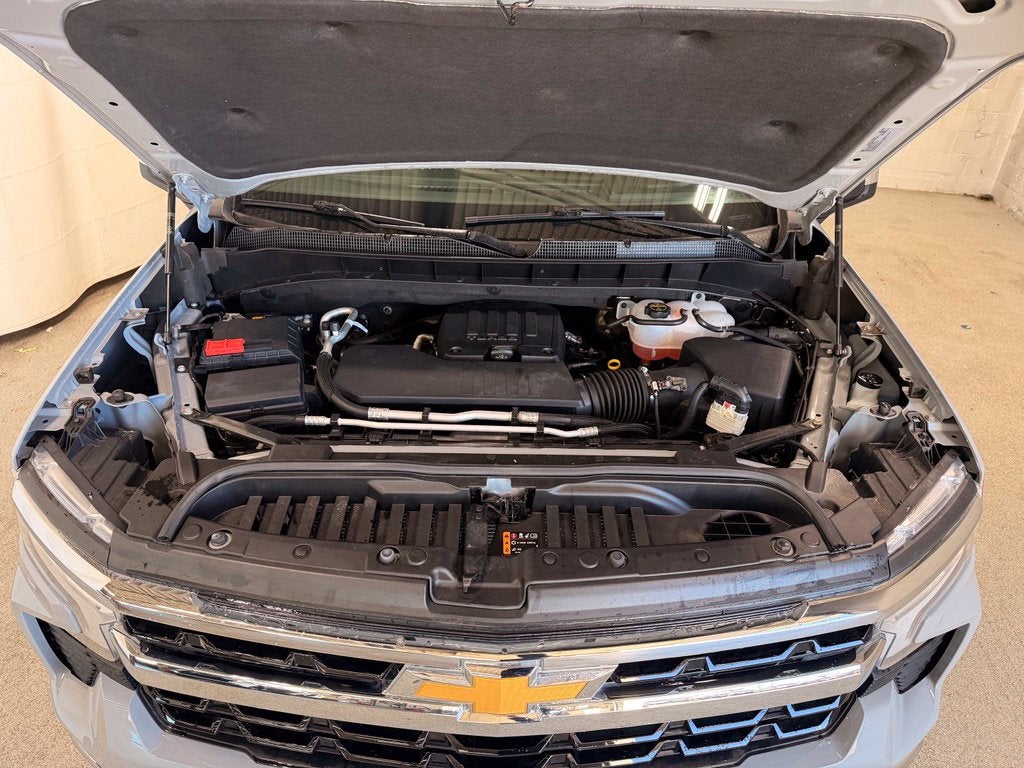 2024 Chevrolet Silverado 1500 4WD Crew Cab Short Bed LT with 2FL