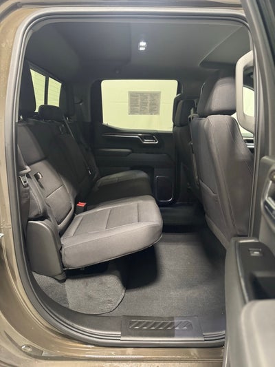 2024 Chevrolet Silverado 1500 4WD Crew Cab Short Bed LT