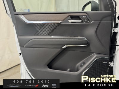 2025 GMC Acadia AWD Denali