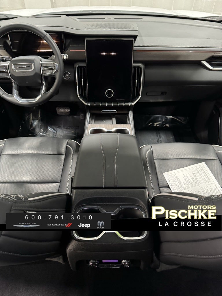 2025 GMC Acadia AWD Denali