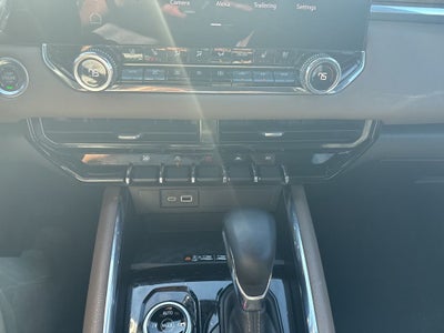 2025 GMC Canyon 4WD Denali