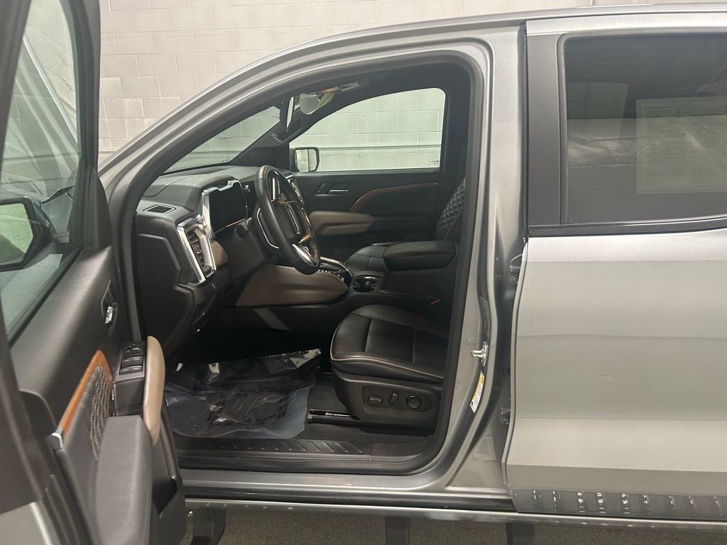 2025 GMC Canyon 4WD Denali