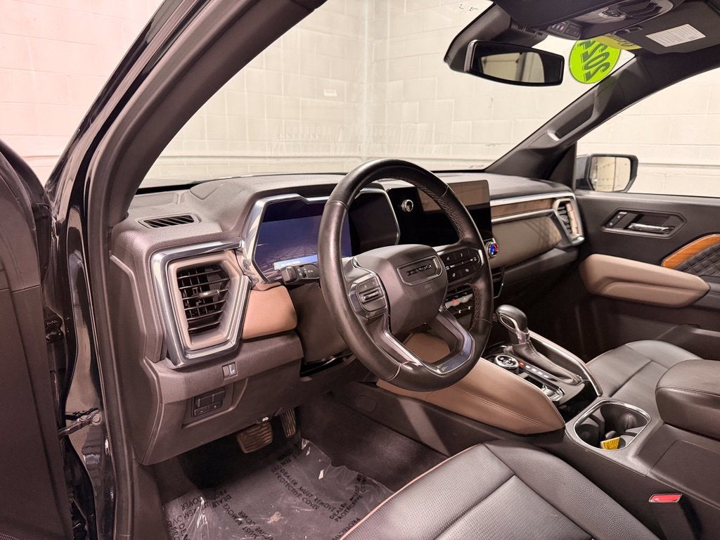 2024 GMC Canyon Denali