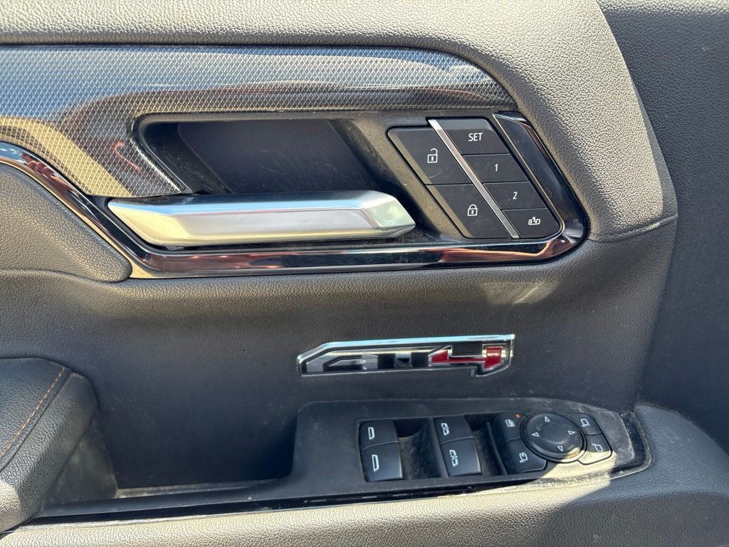 2025 GMC Sierra 1500 4WD Crew Cab Short Box AT4