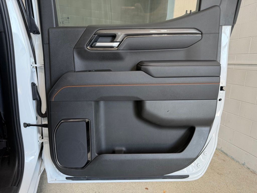 2025 GMC Sierra 1500 4WD Crew Cab Short Box AT4