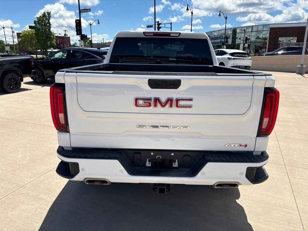 2025 GMC Sierra 1500 4WD Crew Cab Short Box AT4