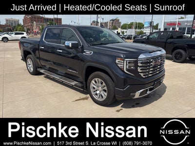 2022 GMC Sierra 1500 4WD Crew Cab Short Box Denali