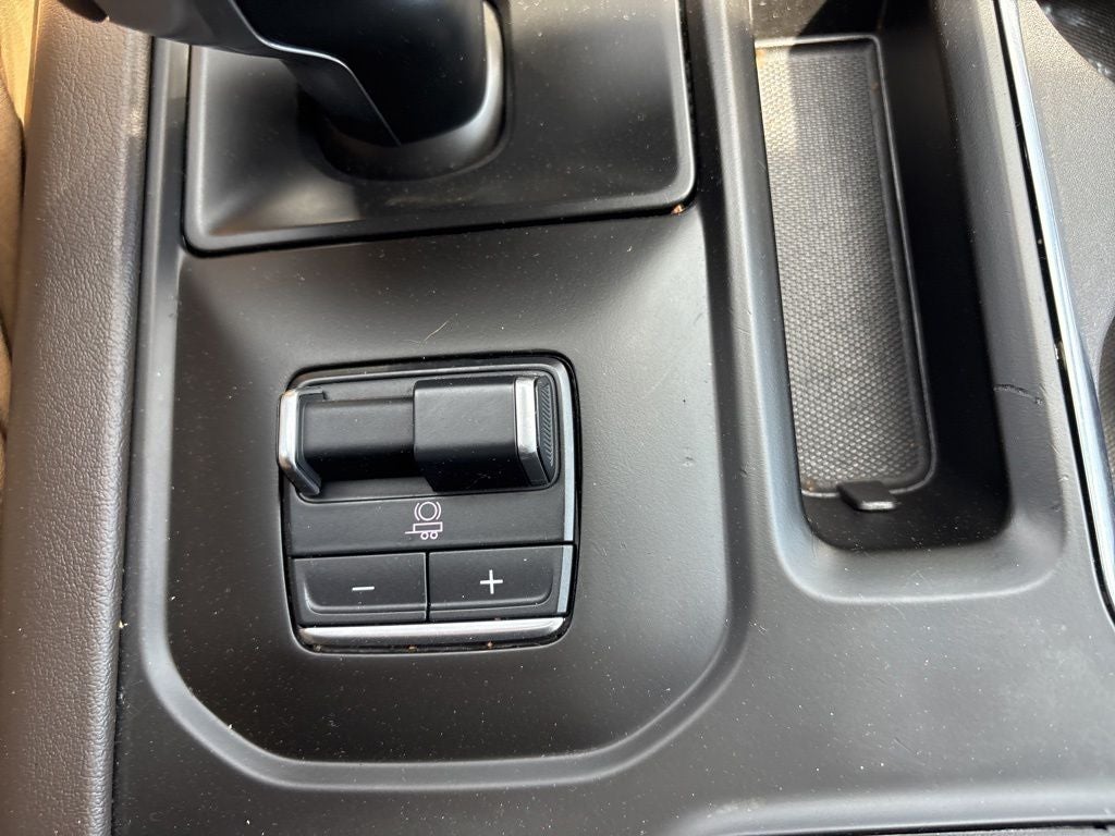 2022 GMC Sierra 1500 4WD Crew Cab Short Box Denali