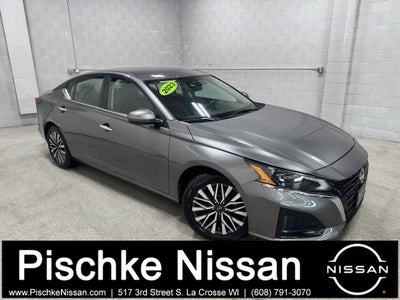 2023 Nissan Altima SV FWD