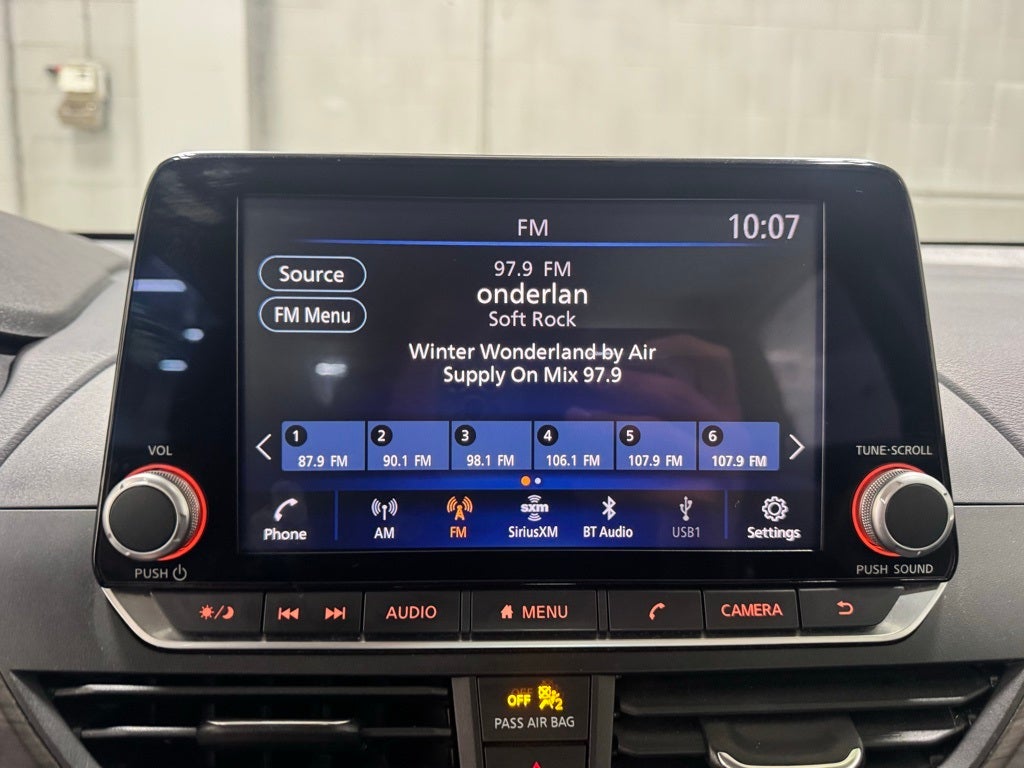 2023 Nissan Altima SV FWD