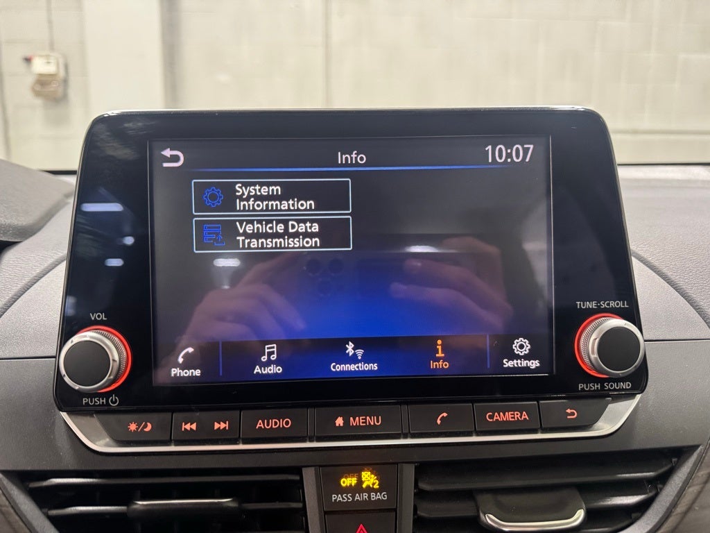 2023 Nissan Altima SV FWD