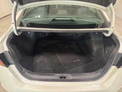 2023 Nissan Altima SV FWD