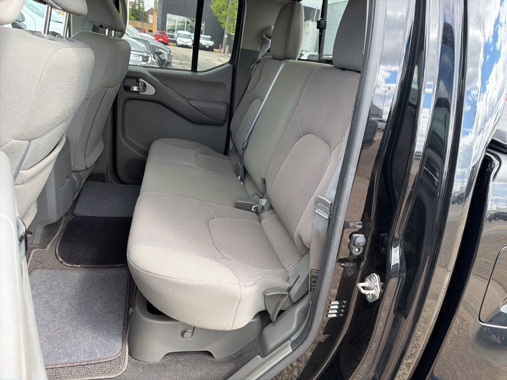 2020 Nissan Frontier Crew Cab SV 4x4