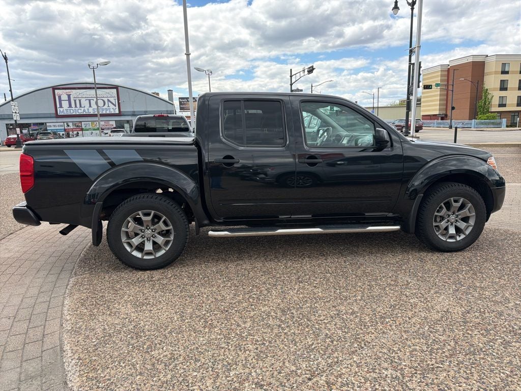 2020 Nissan Frontier Crew Cab SV 4x4